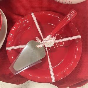 Rae Dunn Pie bundle.